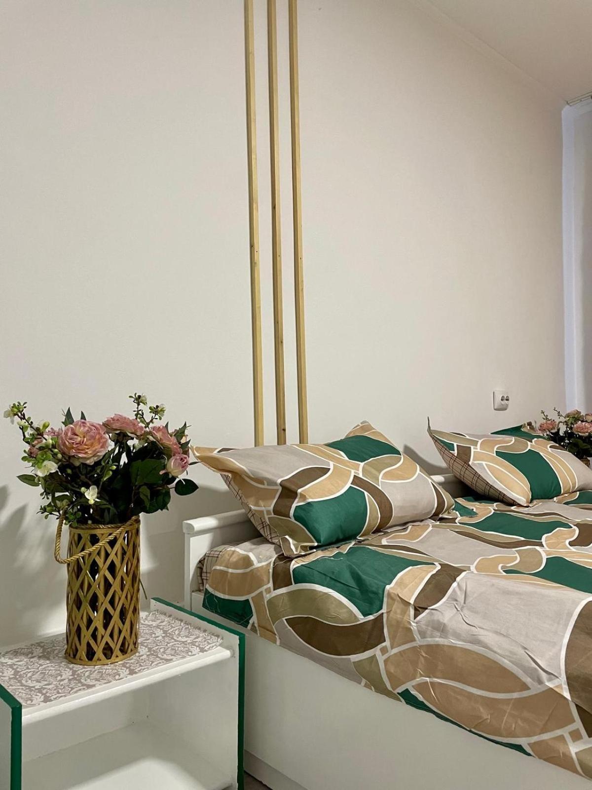 Ferienwohnung Apartament Hause Sasca Oradea Exterior foto